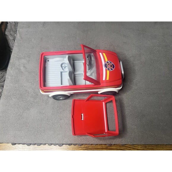 Playmobil Figures Fireman Soccer Ambulance Horses Chair Dishes Lot - Picture 12 of 13